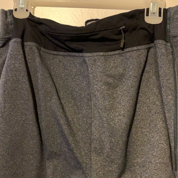 Mens lululemon pants large - Picture 4 of 6